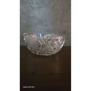 Heavy‎ Cut Crystal Bowl Etched Flower Glass Round Saw Tooth Edge